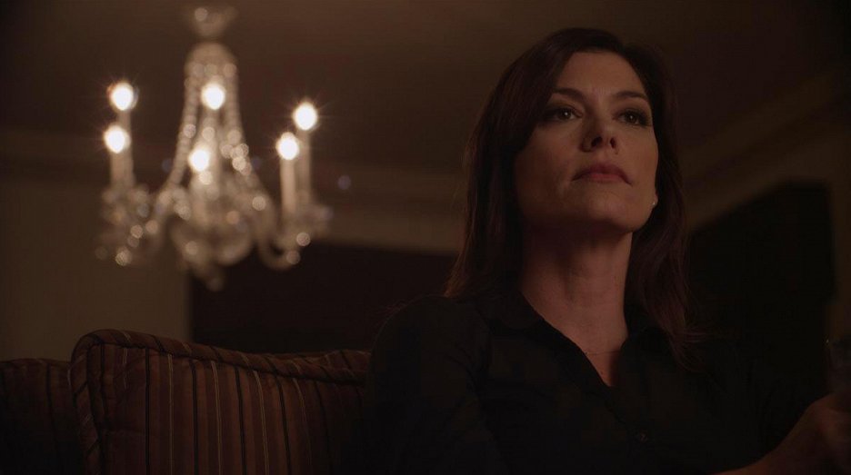 She Loves Me Not (2013) ČSFD.cz