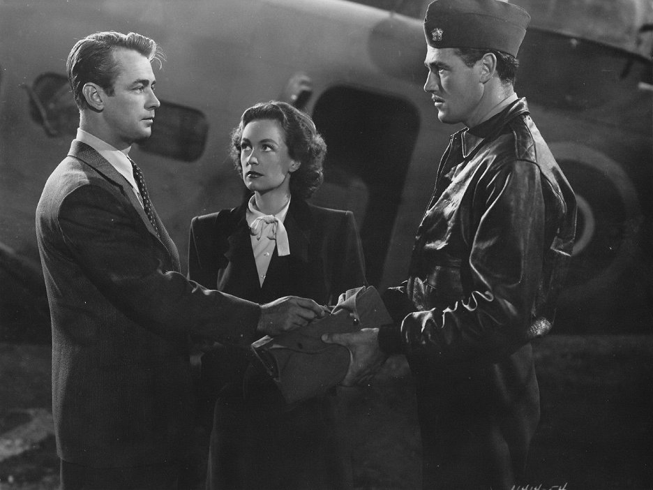 O.S.S. (1946) ČSFD.cz