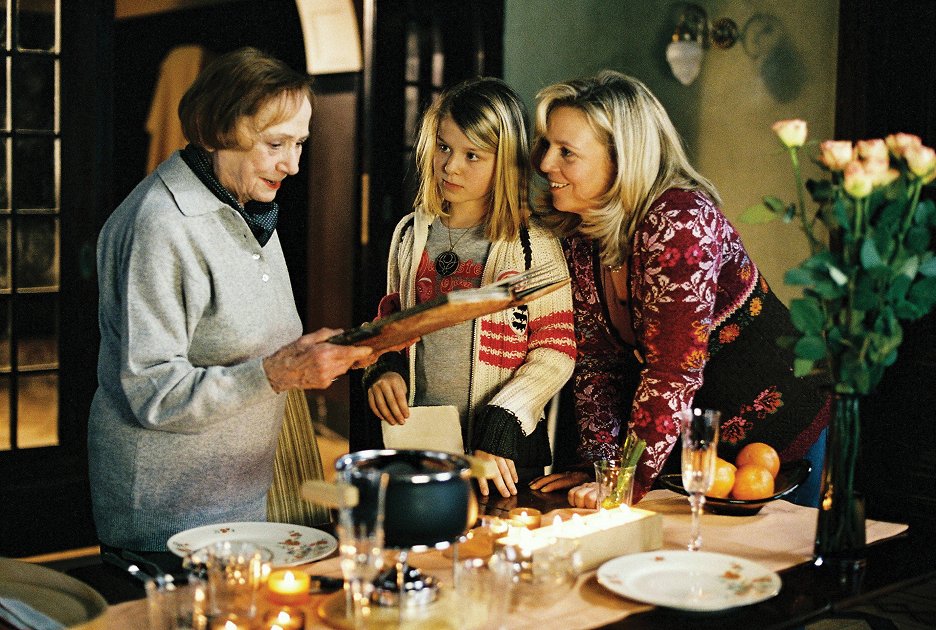 Ruth Glöss Galerie Z filmu ČSFD.cz