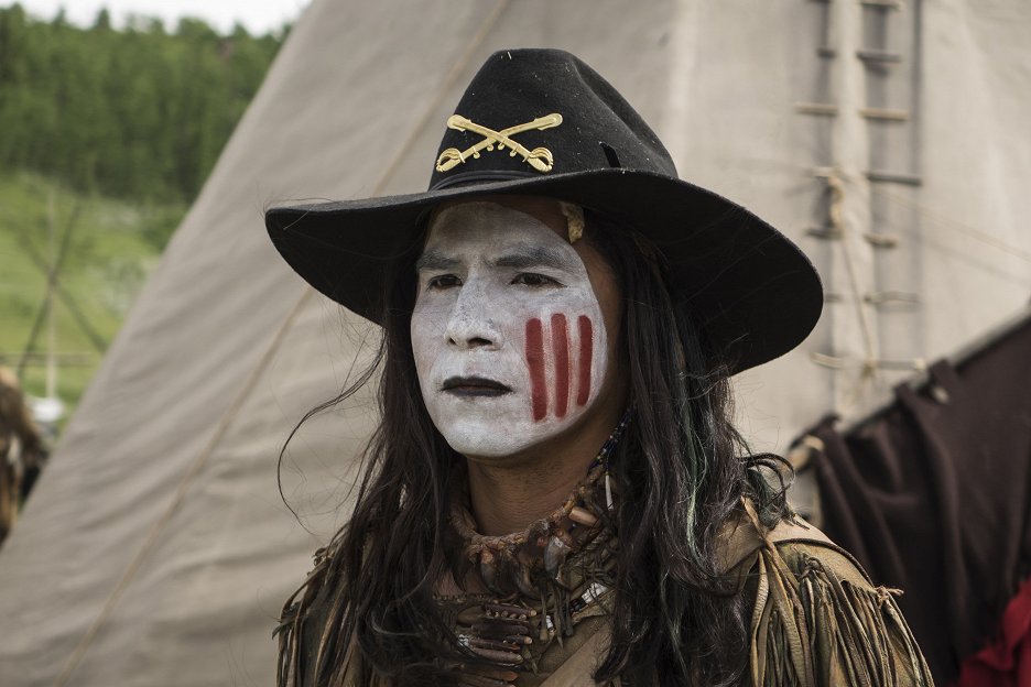 Hell on Wheels Bear Man (S04E06) (2014) ČSFD.cz