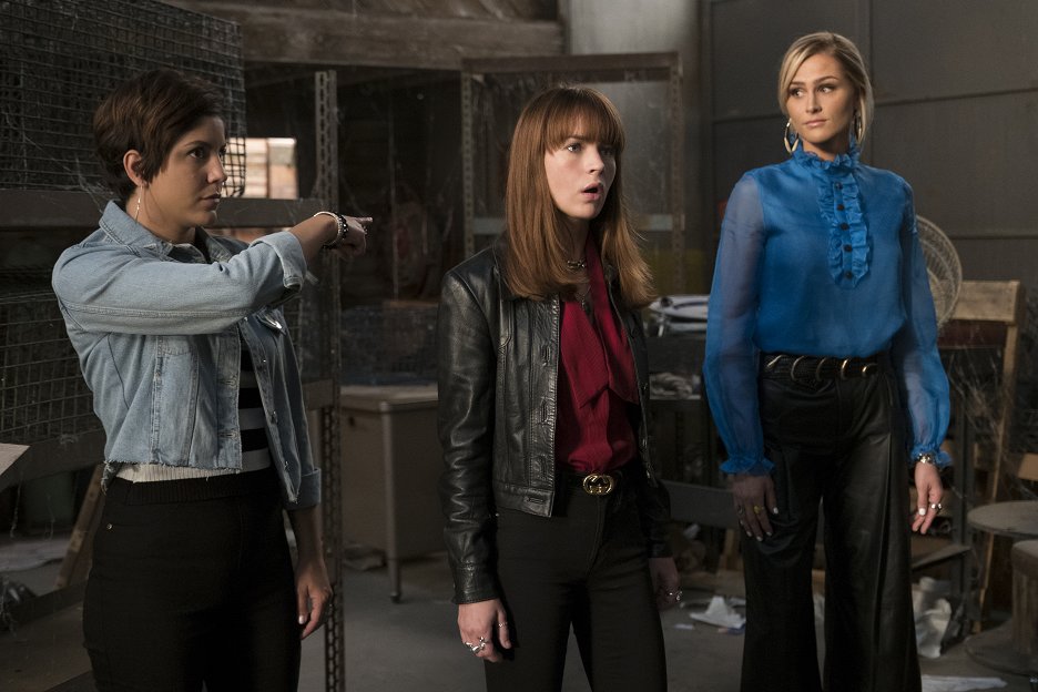 Girlboss - Vintage Fashion Forum (E10) (2017) | ČSFD.cz