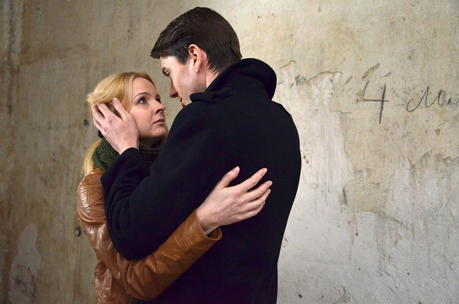 Porno filmdagi Barcha ayollar jodugarlari serialining aktrisalari