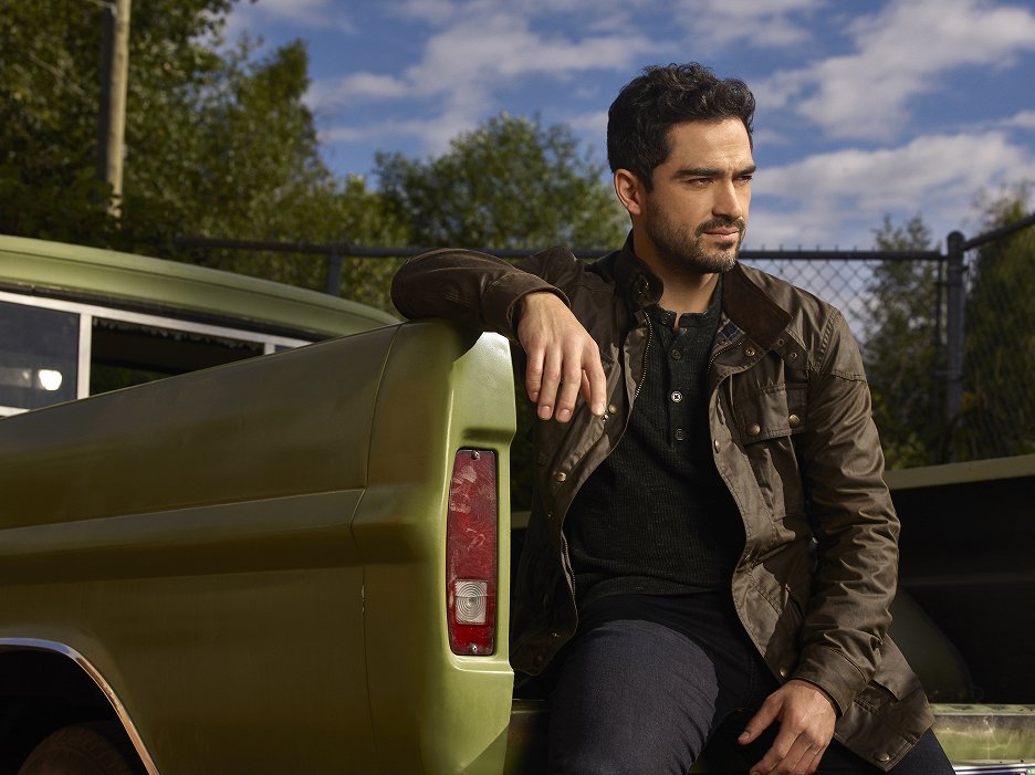 Alfonso Herrera.