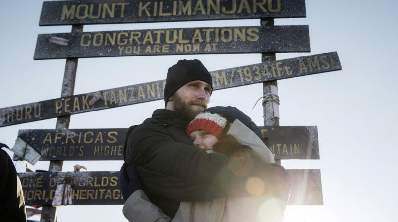 Kilimandscharo - Reise Ins Leben Ganzer Film Kilimandscharo – Reise ins Leben (2017) | ČSFD.cz