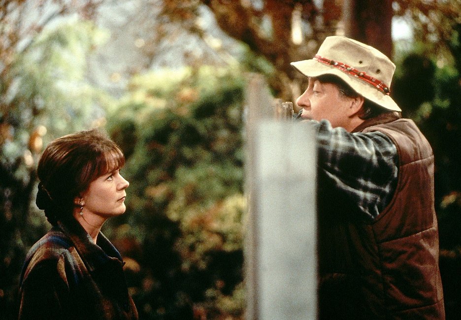 Filme Und Serien Von Earl Hindman Earl Hindman | ČSFD.cz