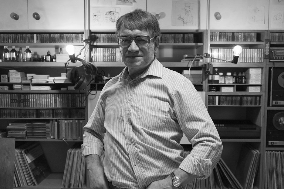 A Family, At Last - 9781472005441