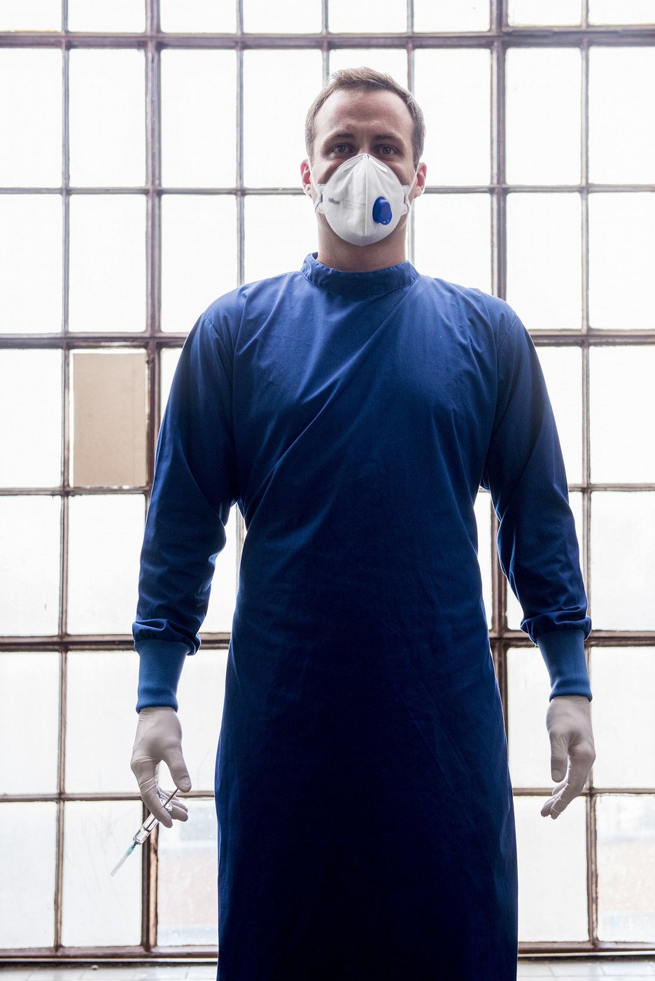 Doktor Falk Zrádce (E02) (2014) ČSFD.cz