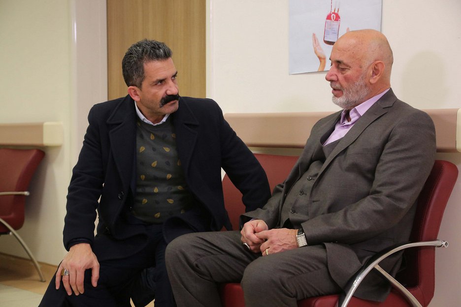 Aşk ve Mavi Episode 18 (S02E18) (2018) ČSFD.cz