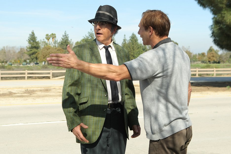 Steven Rasch Larry, kroť se - Slza Ježíšova (S07E06) (2009) | ČSFD.cz
