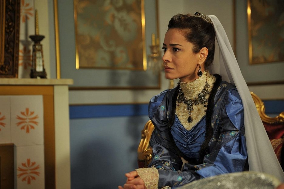 Payitaht: Abdülhamid - Episode 10 (S01E10) (2017) | ČSFD.cz