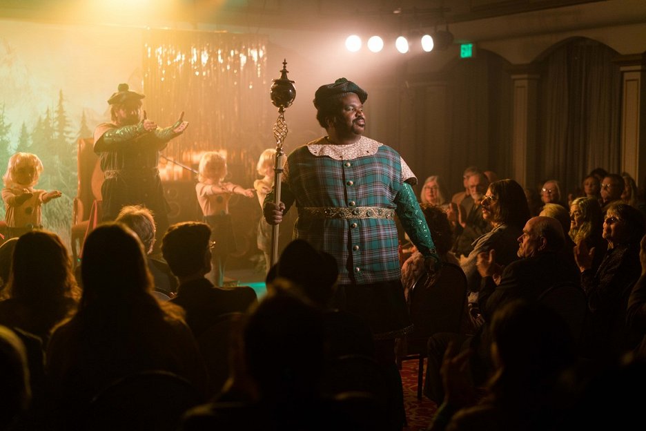 An Evening with Beverly Luff Linn (2018) | ČSFD.cz