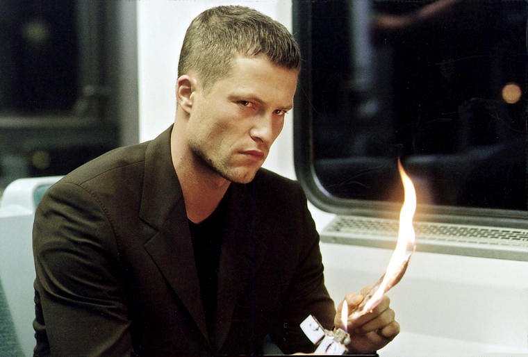 Der Eisbär (1998) ČSFD.cz