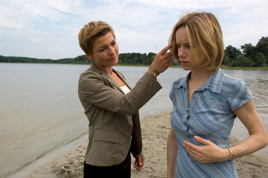 Soko (singer) visual data 5