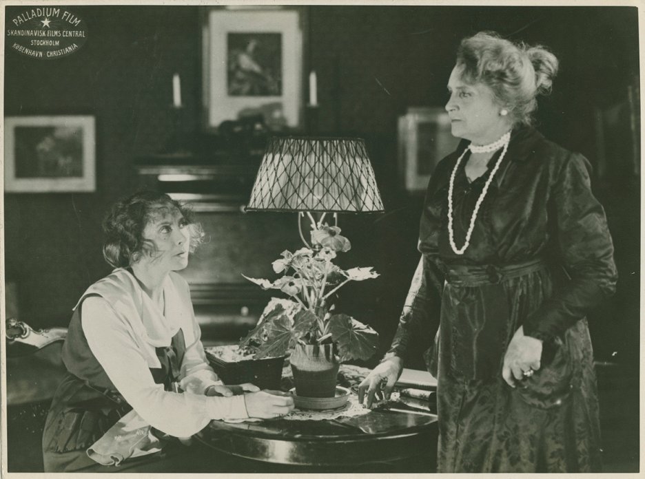 Elisabet (1921) | ČSFD.cz