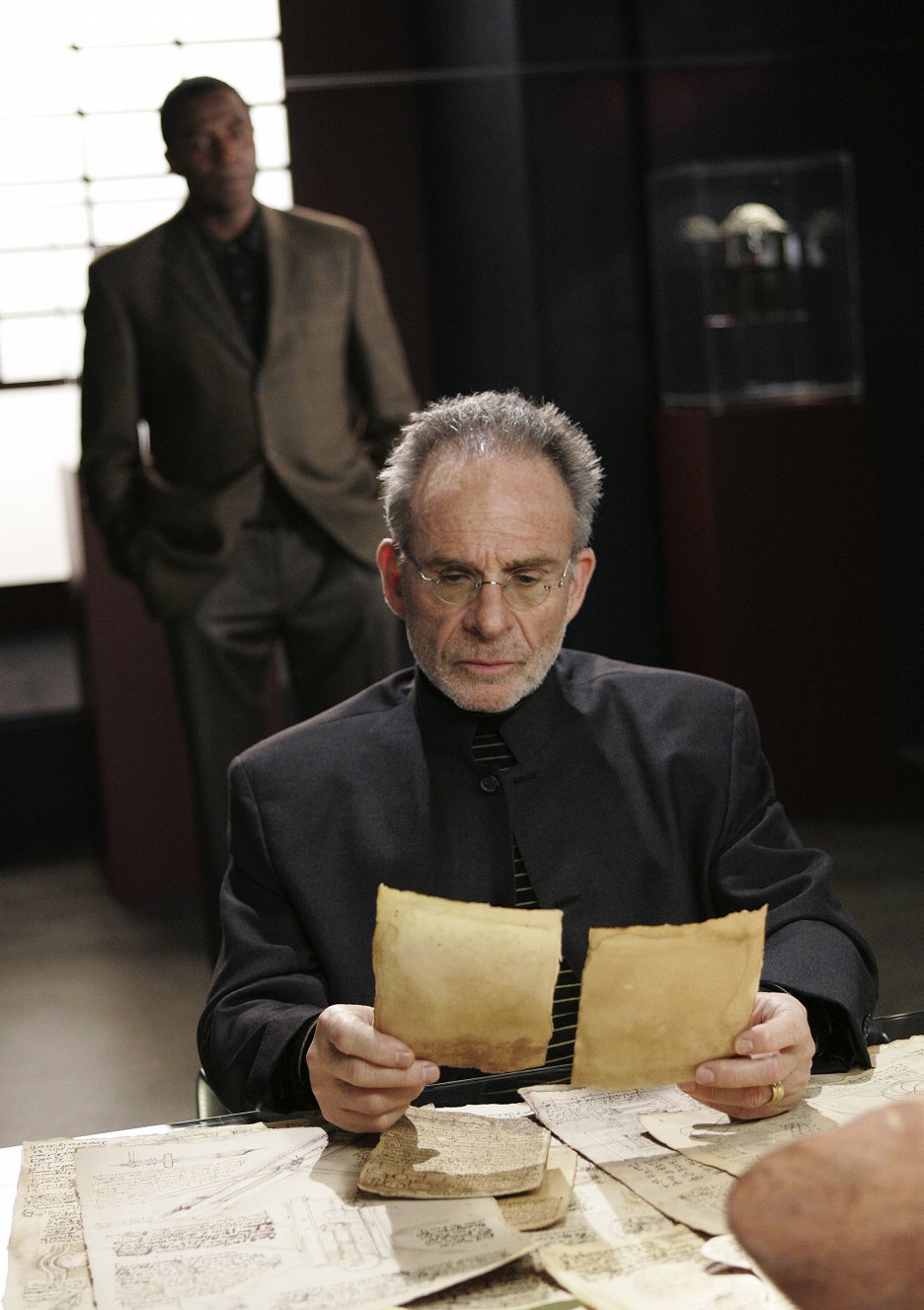 Alias Pan Sloane a jeho klon (S04E16) (2005) ČSFD.cz