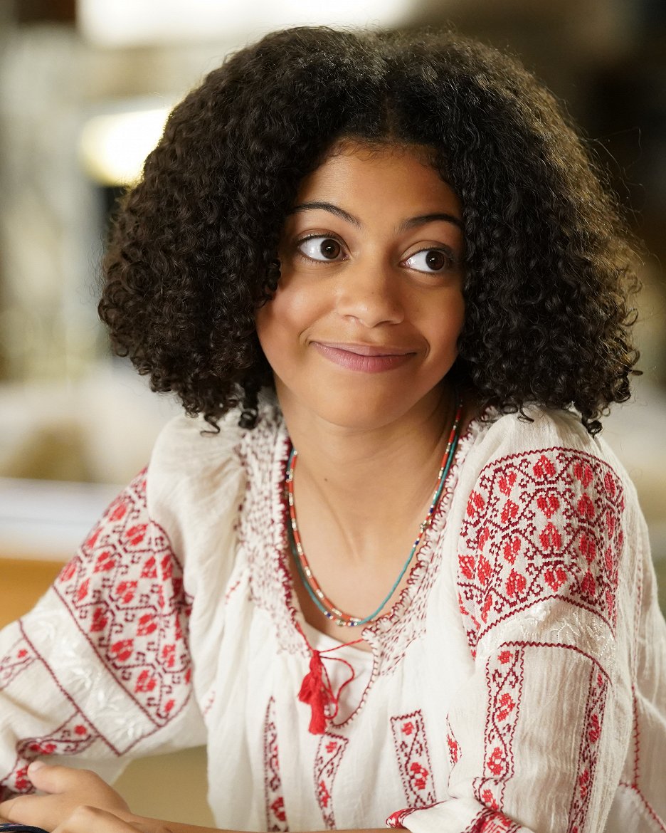 Mixedish Láska je boj (S01E04) (2019) ČSFD.cz