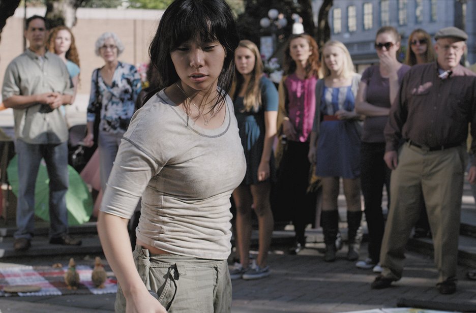 Brush with Danger (2014) ČSFD.sk