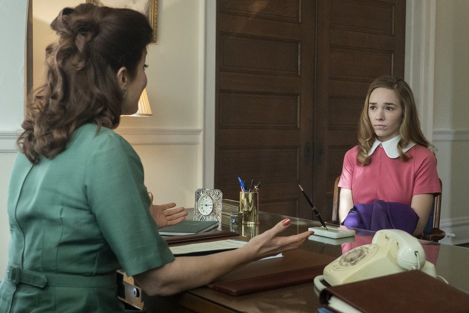 Dolly Parton Hra na city J. J. Sneed (E07) (2019) ČSFD.cz