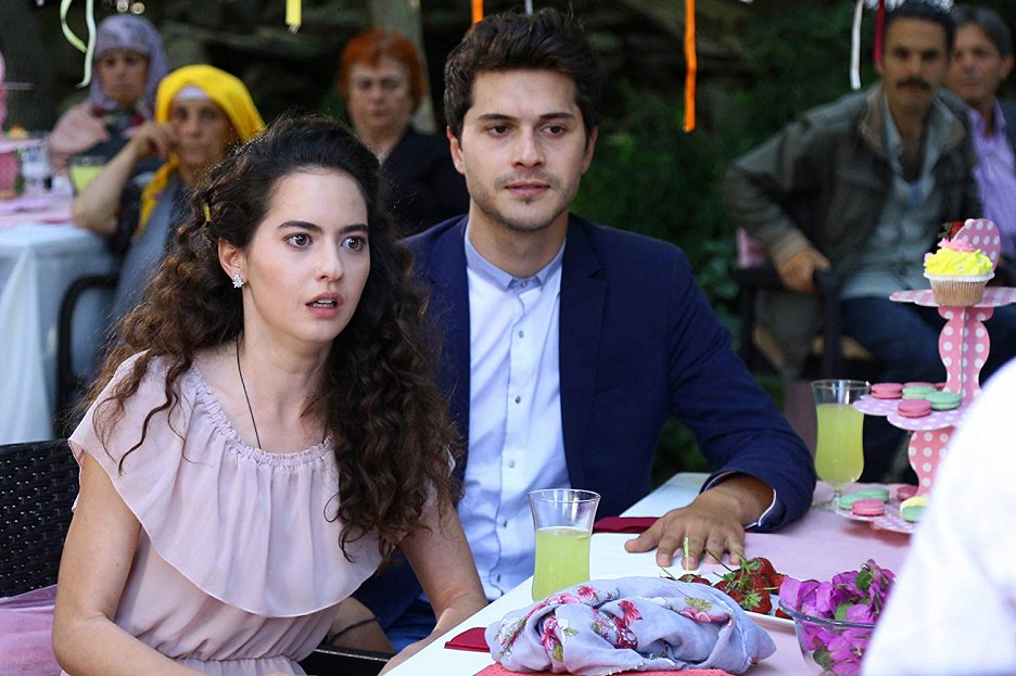 Bodrum Masalı Episode 42 (E42) (2017) Galerie Z epizody ČSFD.cz
