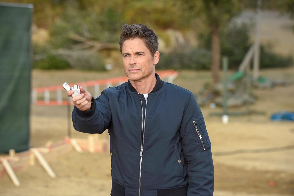 The Grinder The Ties That Grind (E15) (2016) ČSFD.cz