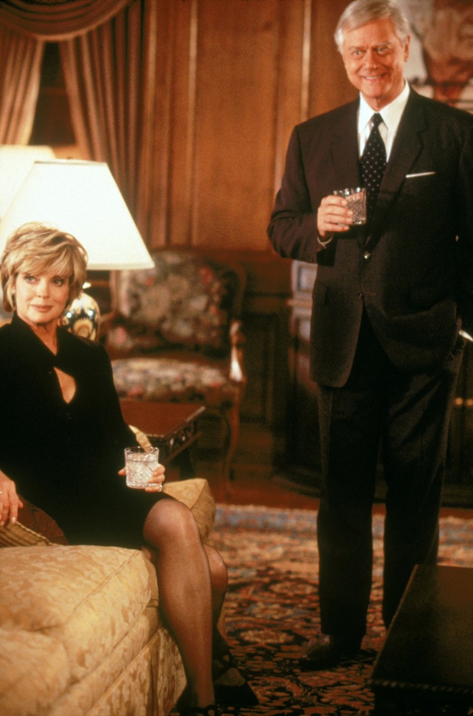 Dallas J R Returns Dallas: J. R. se vrací (1996) | ČSFD.cz