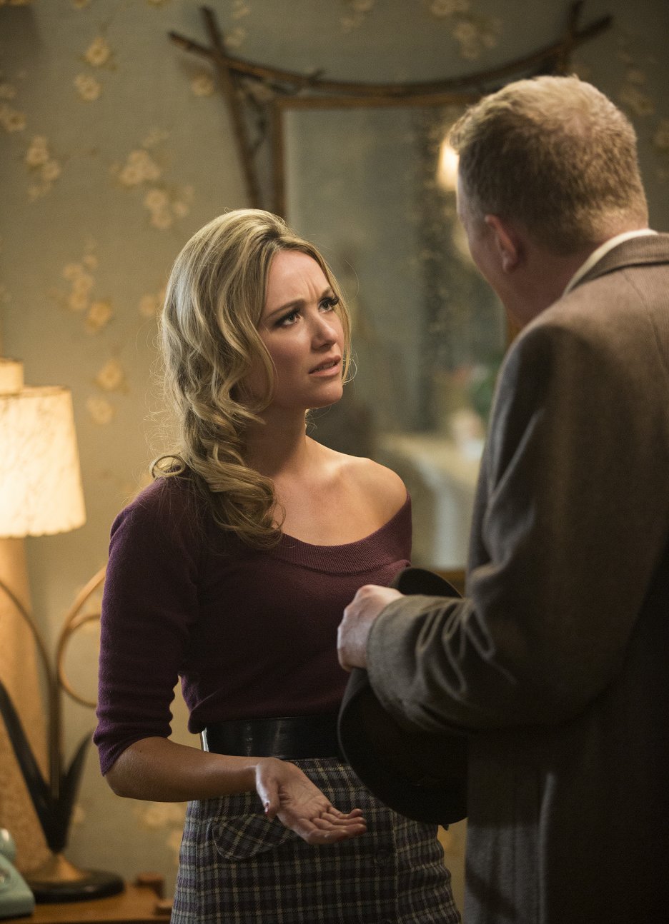 Public Morals A Thought and a Soul (E10) (2015) ČSFD.cz