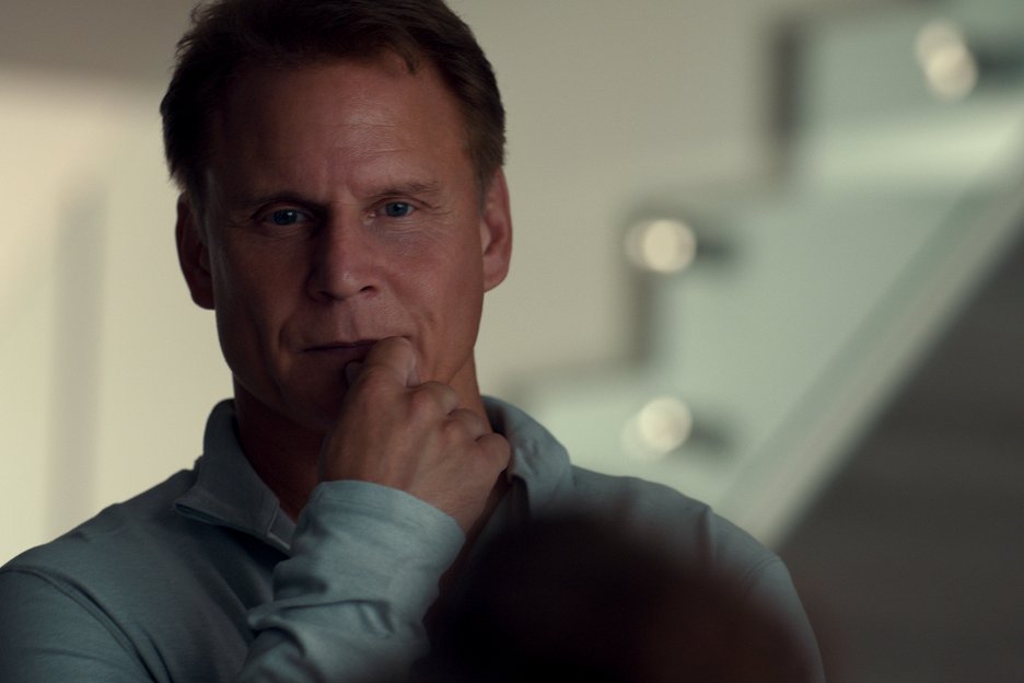 Ginny a Pilotní díl (S01E01) (2021) ČSFD.cz