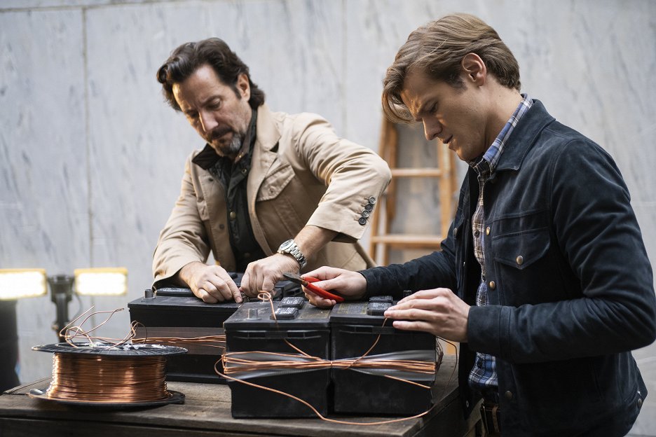 MacGyver Jack + Kinematics + Safe Cracker + MgKNO3 + GTO (S05E05) (2021) ČSFD.cz