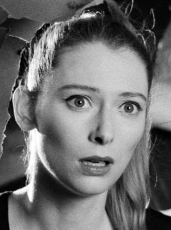 Caprice (1986) ČSFD.cz