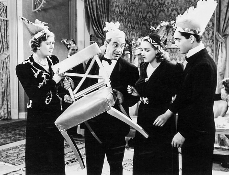 The Family Next Door (1939) | ČSFD.cz
