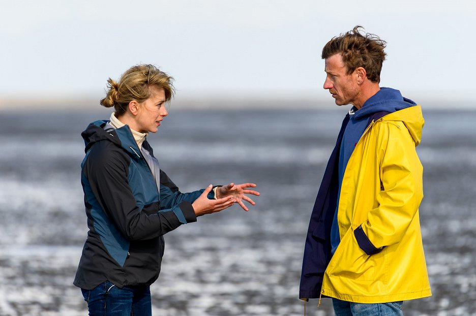 Friesland Bis aufs Blut (E13) (2021) ČSFD.cz