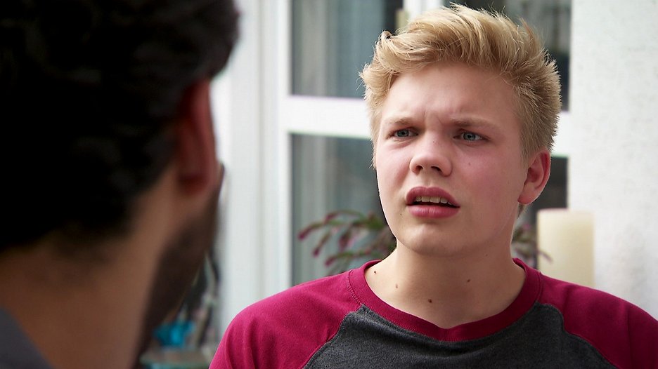 Waidendorf Aus und vorbei? (E15) (2021) ČSFD.cz