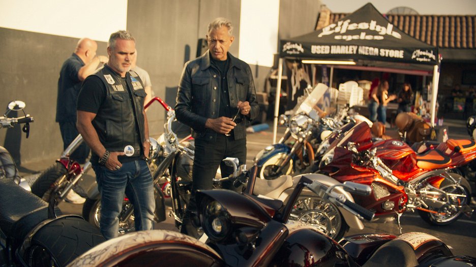 Svět očima Jeffa Goldbluma - Motorky (S02E08) (2022) | ČSFD.cz