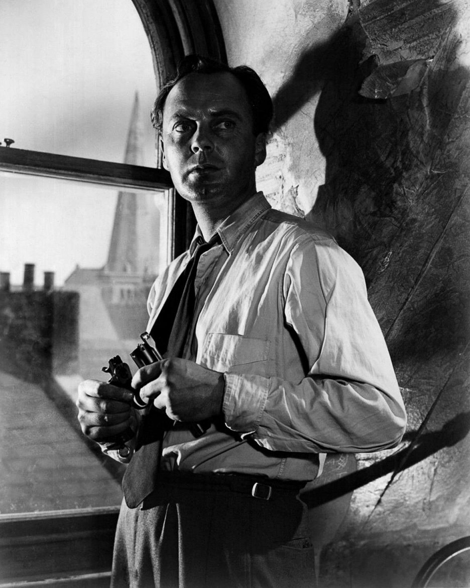 Man on the Run (1949) ČSFD.cz