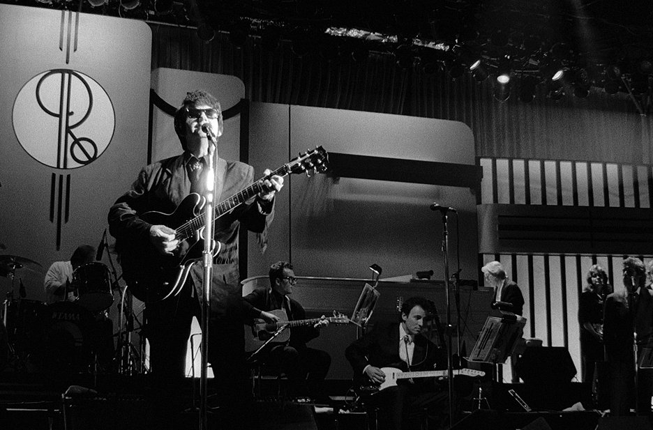 Roy Orbison and Friends Black & White Night (1988) ČSFD.sk