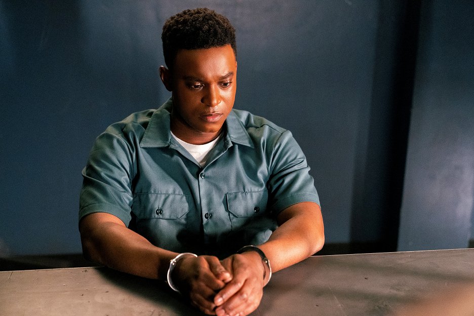 Equalizer Vox Populi (S02E16) (2022) ČSFD.cz