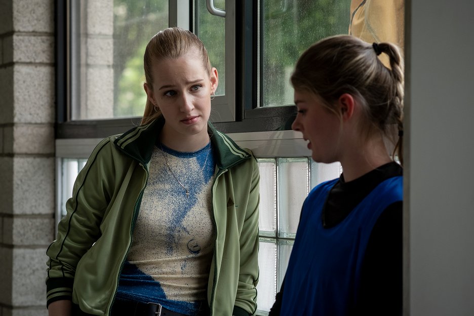 Blutige Anfänger - Fußballgöttin (S04E04) (2022) | ČSFD.cz