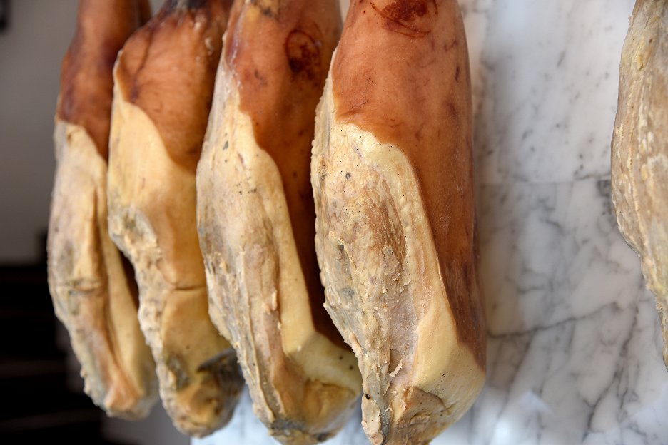 Böhmische Küche - Von Schinken, Erdäpfeln und Krautfleckerln (E02 ...