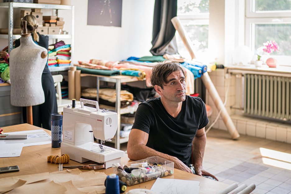 Iveta Episode 3 (S01E03) (2021) ČSFD.cz