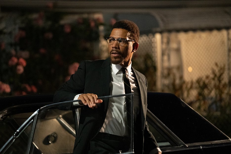 Godfather of Harlem - Černoch mezi americkými bělochy (S03E01) (2023 ...
