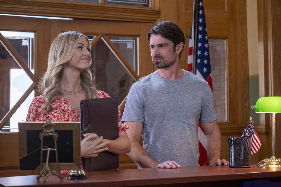 Lemonade Stand Romance (2022) ČSFD.cz