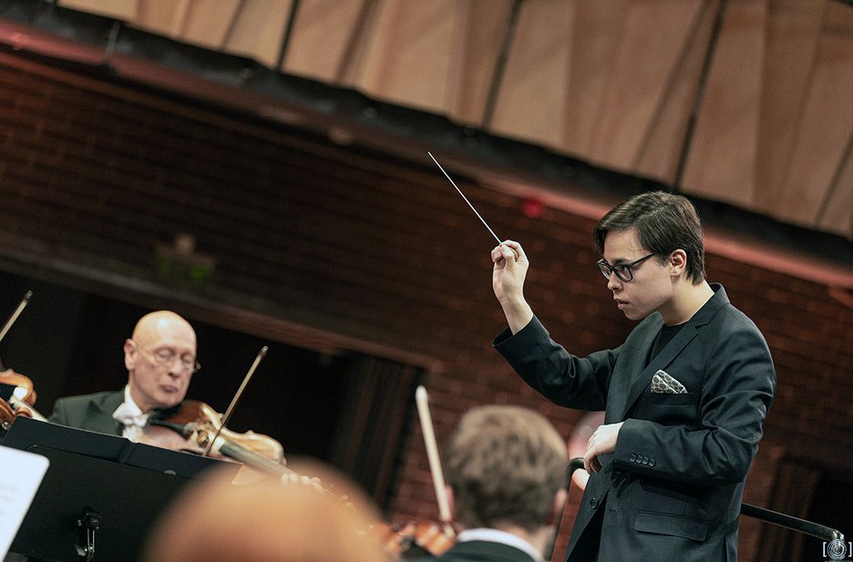 Tarmo Peltokoski und das Lettische Nationale Symphonieorchester (2022