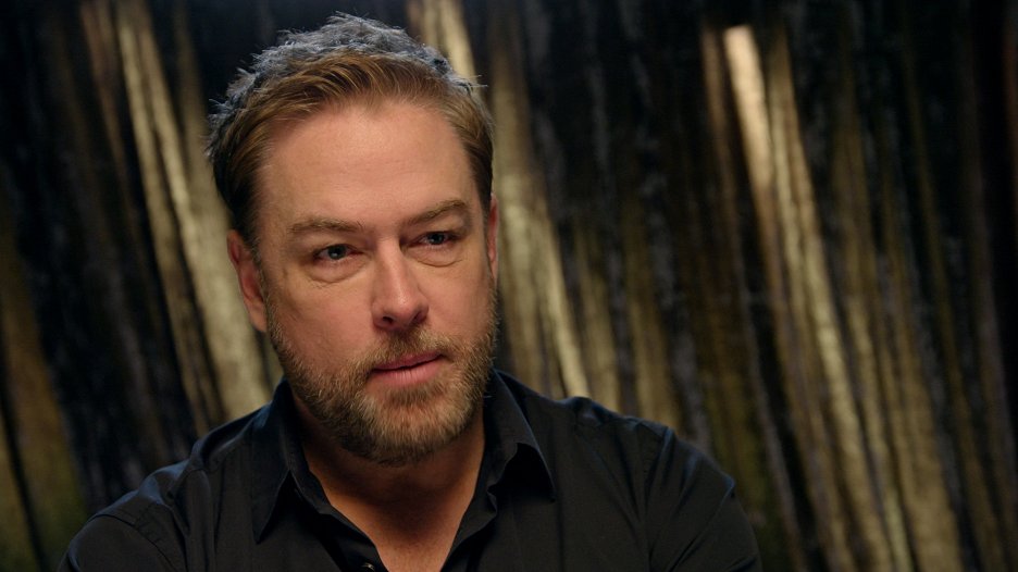 Icons Unearthed Shifting Gears (S03E02) (2023) ČSFD.cz