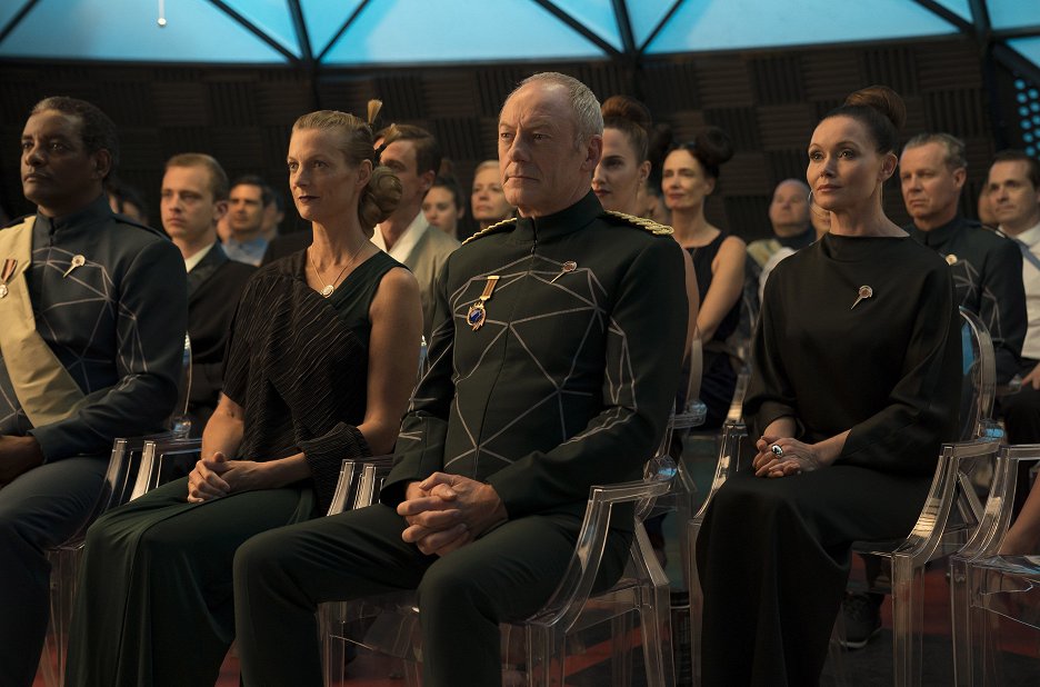 Philip K. Dick's Electric Dreams Human Is (E06) (2017) ČSFD.cz