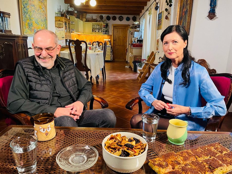 13-komnata-13-komnata-iva-moldase-s20e22-2024-sfd-cz