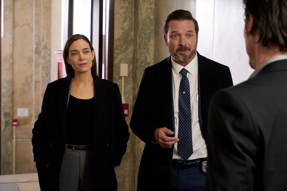 Tango Romeo Law & Order Toronto: Criminal Intent - Tango Romeo (S02E10) (2025 ...