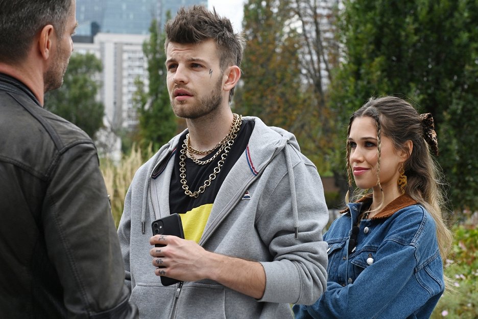 Komisarz Alex - Śmierć influencerki (S25E09) (2025) | Galerie - Z