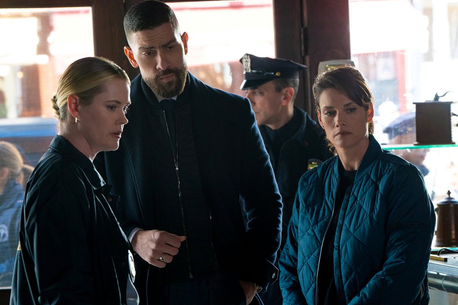 Fbi Devoted FBI - Devoted (S07E21) (2025) | ČSFD.cz