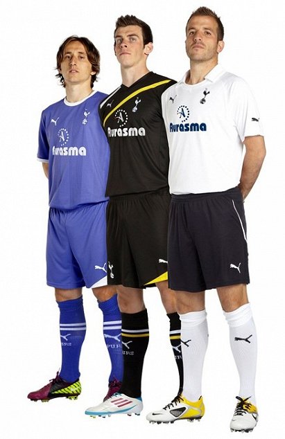Tottenham představil dresy pro sezónu 2011/12