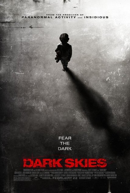 Dark Skies / Temné nebo (2013)
